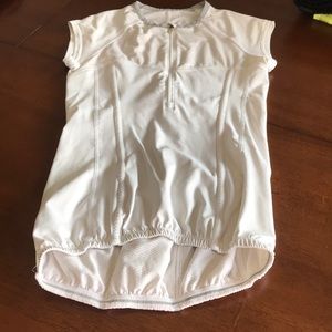 Lululemon illuminate Jersey reflective cycle top